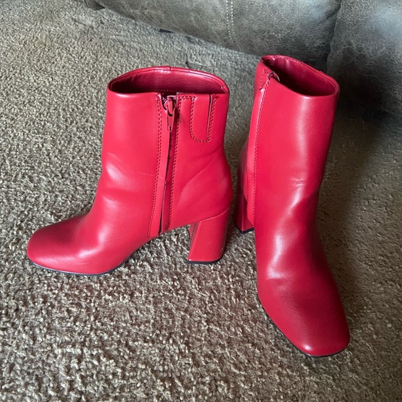 Sugar Shoes - Red ankle boots Womens size 6M